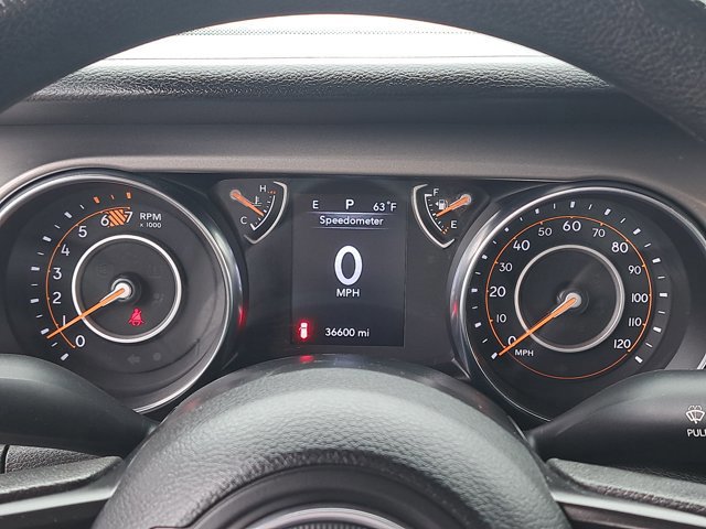 Used 2022 Jeep Wrangler Sport image 27