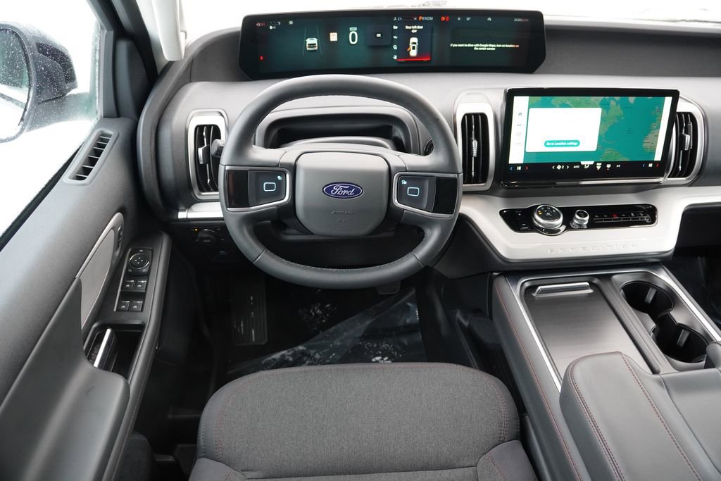 Certified 2025 Ford Expedition Active image 22
