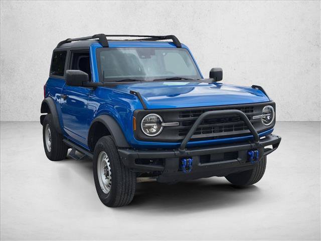 Certified 2023 Ford Bronco 2-Door AWD/4WD image 3