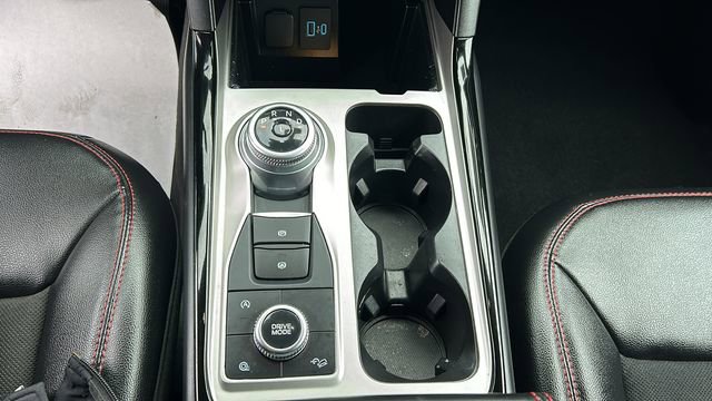 Certified 2024 Ford Explorer ST-Line w/ Class IV Trailer Tow Package image 23