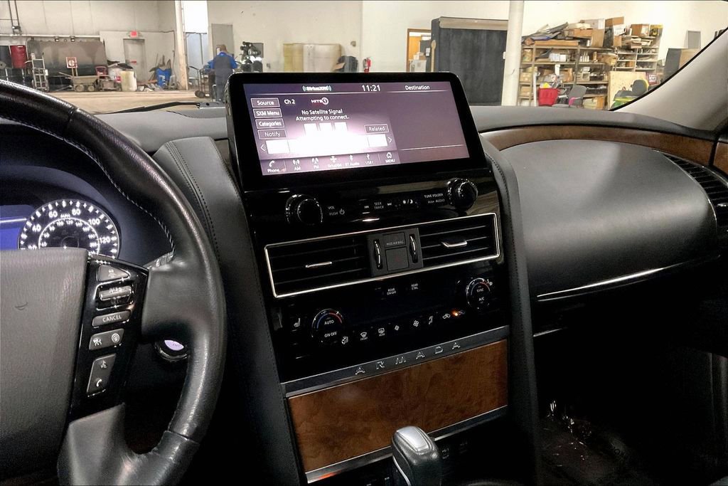 Used 2024 Nissan Armada SL image 8