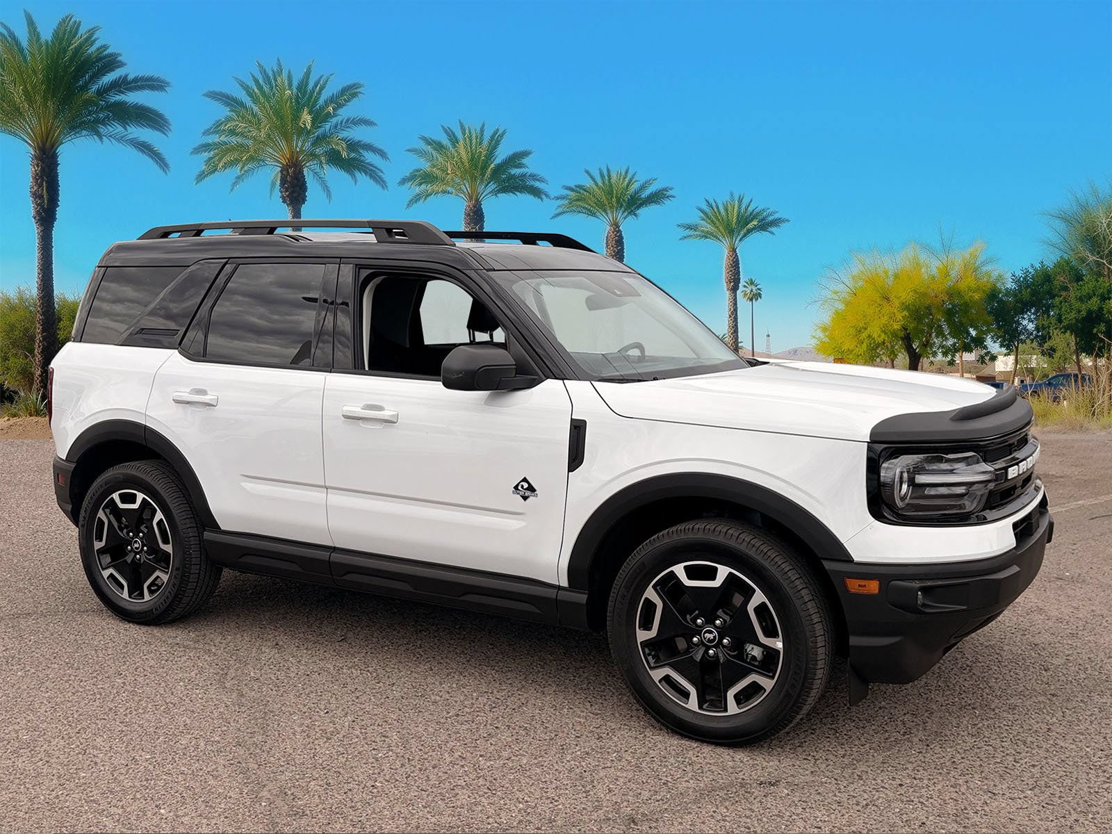 Certified 2023 Ford Bronco Sport Outer Banks w/ Tech Package AWD/4WD image 7