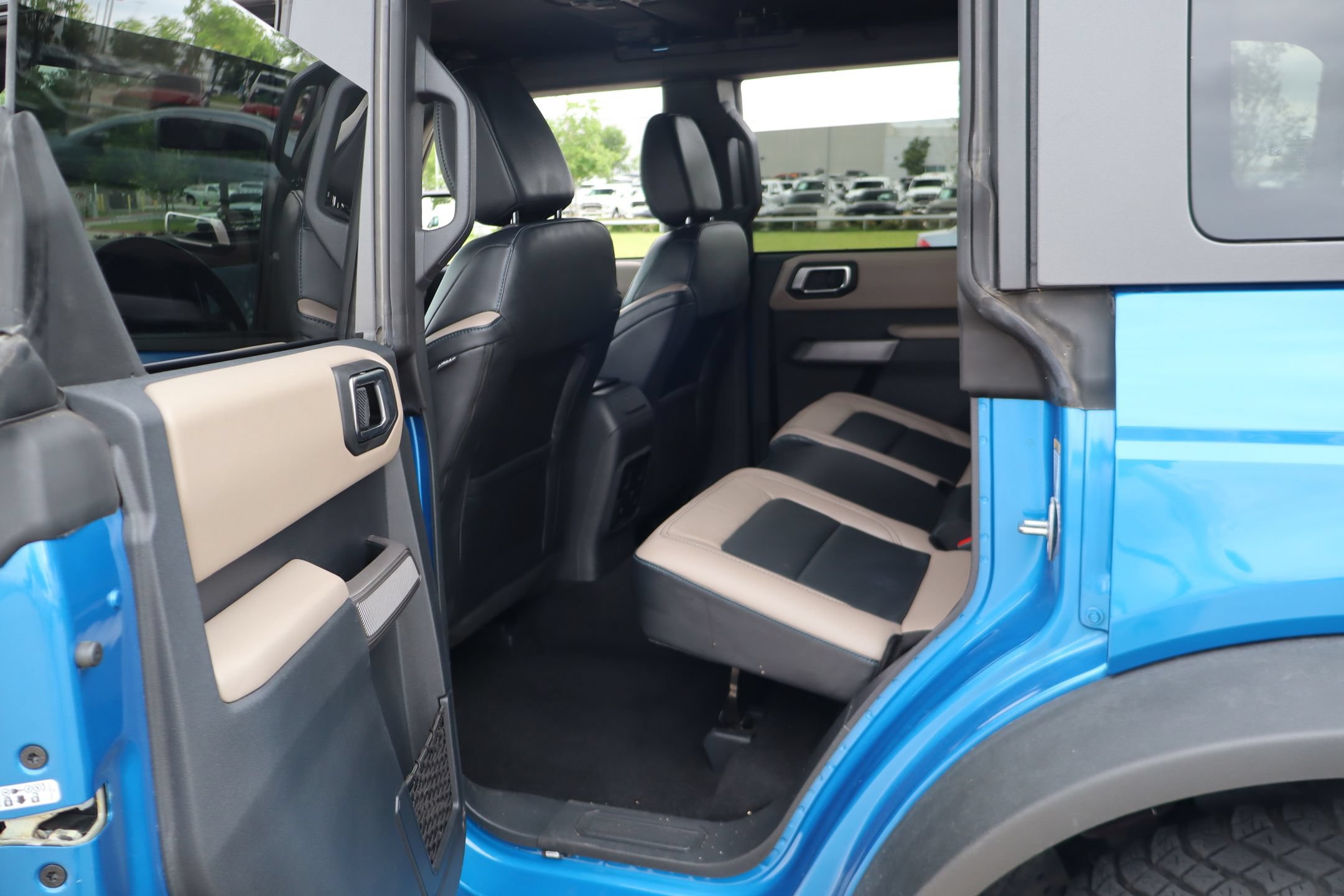 Certified 2022 Ford Bronco Wildtrak AWD/4WD image 26