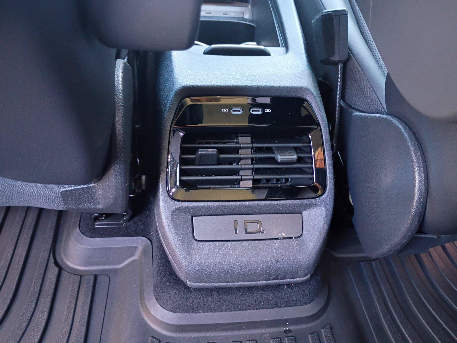 Used 2021 Volkswagen ID.4 Pro S AWD/4WD image 18
