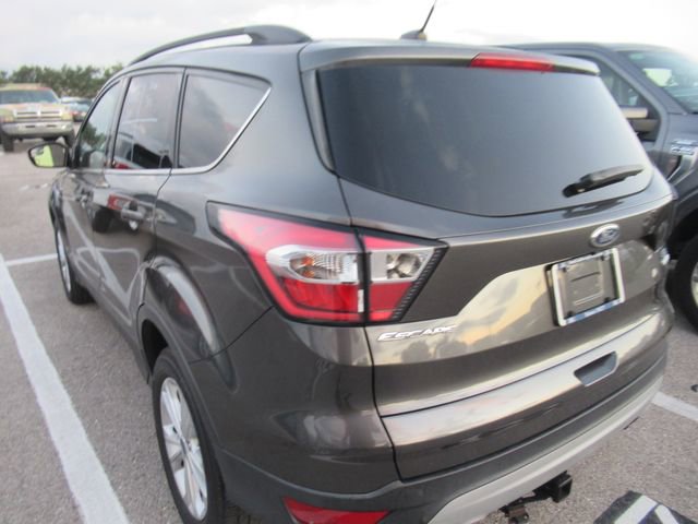 Certified 2017 Ford Escape SE FWD image 4