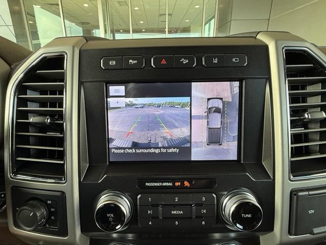 Certified 2020 Ford F250 King Ranch w/ King Ranch Ultimate Package AWD/4WD image 28
