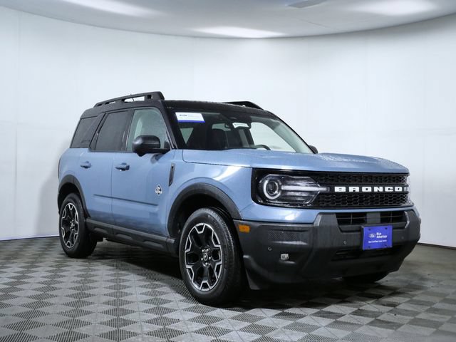 Certified 2025 Ford Bronco Sport Outer Banks w/ Outer Banks Tech Package+ AWD/4WD image 1