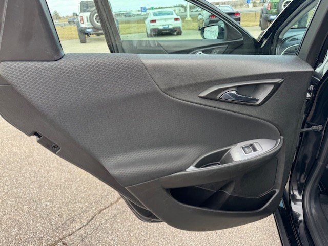 Used 2023 Chevrolet Malibu LT image 23