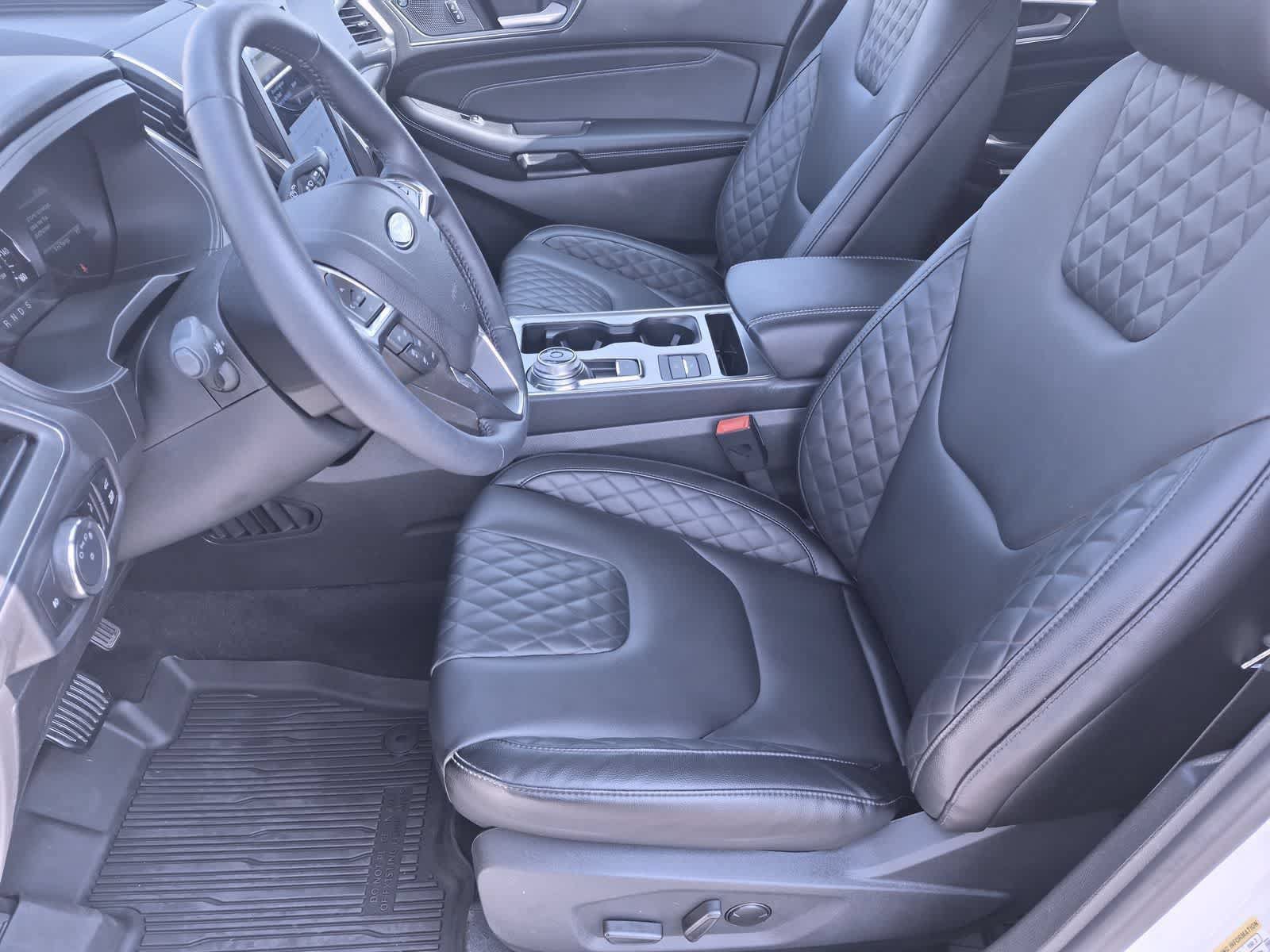 Certified 2024 Ford Edge Titanium AWD/4WD image 16