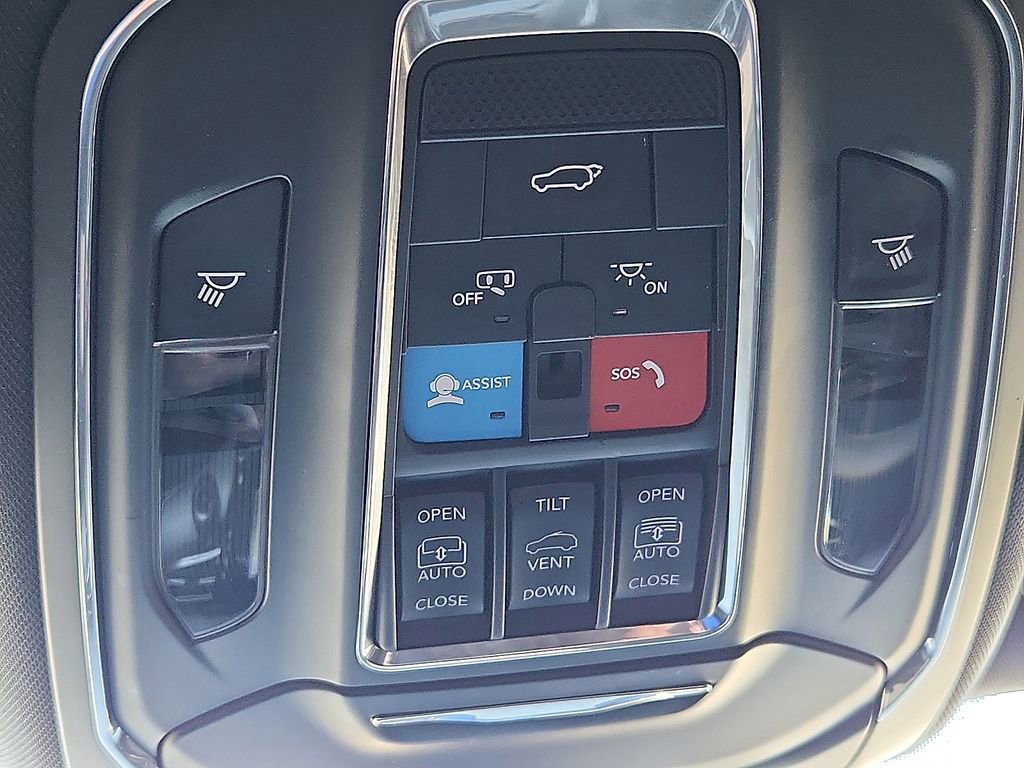 Used 2024 Jeep Wagoneer Series II image 26