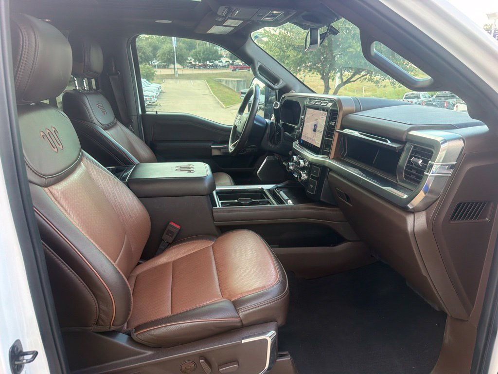 Certified 2024 Ford F250 King Ranch AWD/4WD image 10