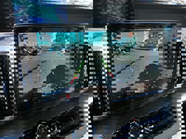 Certified 2025 Ford Expedition Platinum image 33