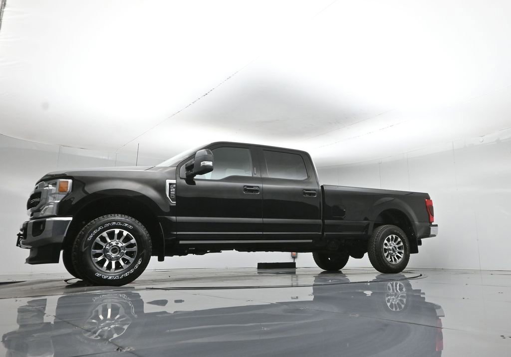 Certified 2022 Ford F250 Lariat w/ Lariat Ultimate Package image 24