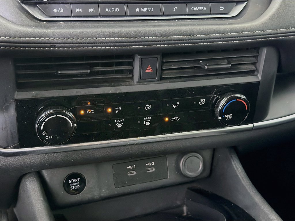 Used 2025 Nissan Rogue S FWD image 19