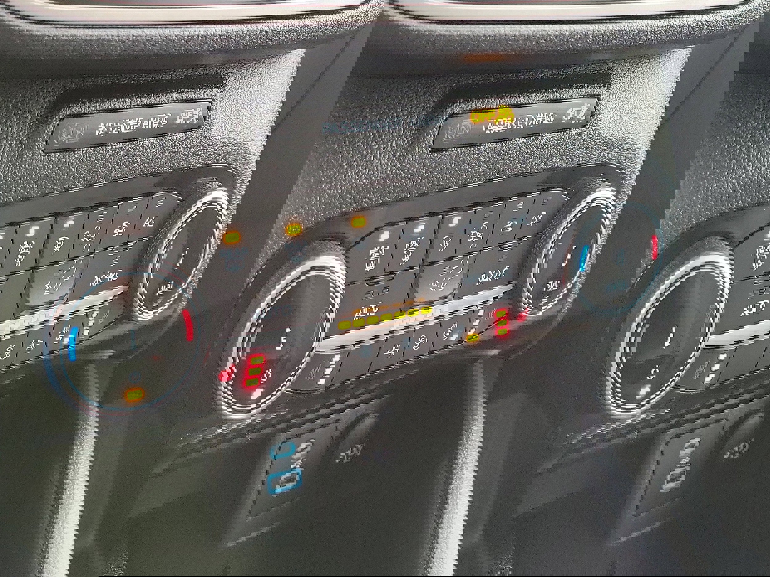 Certified 2022 Ford Escape SE w/ Convenience Package image 30