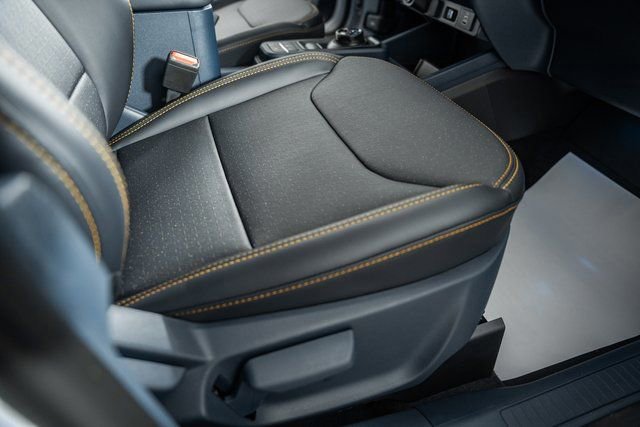 Certified 2026 Ford Maverick Tremor AWD/4WD image 39