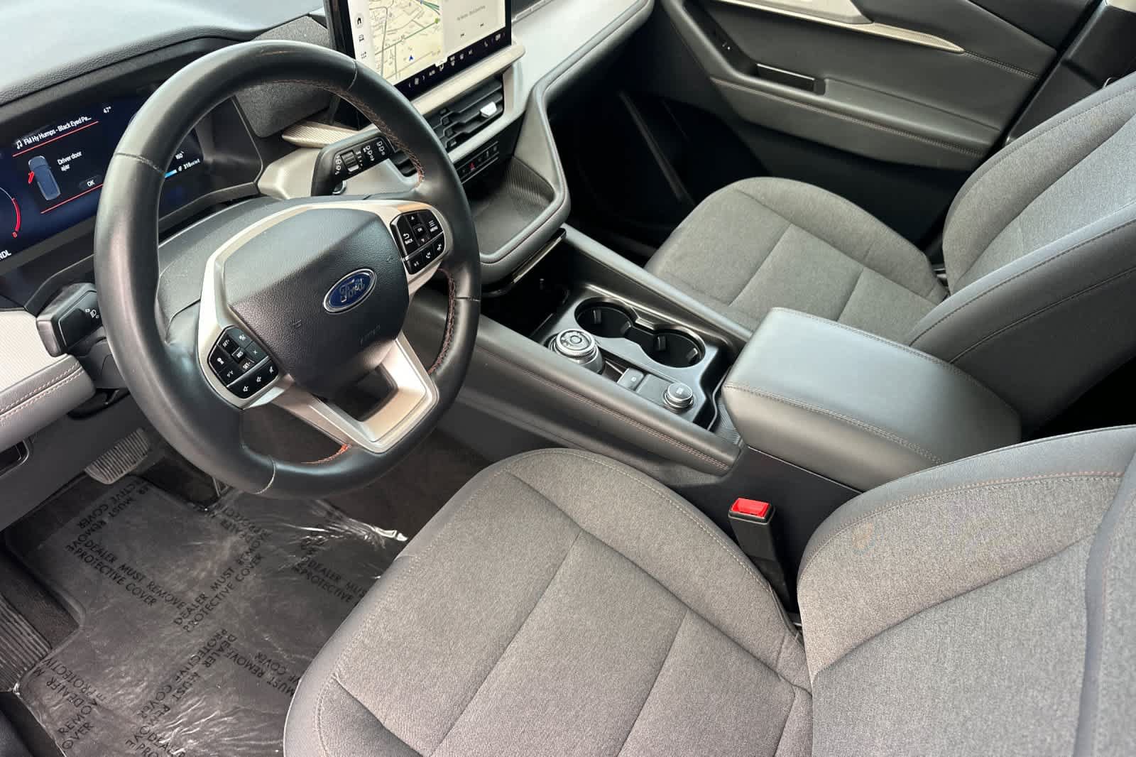 Certified 2025 Ford Explorer Active AWD/4WD image 11