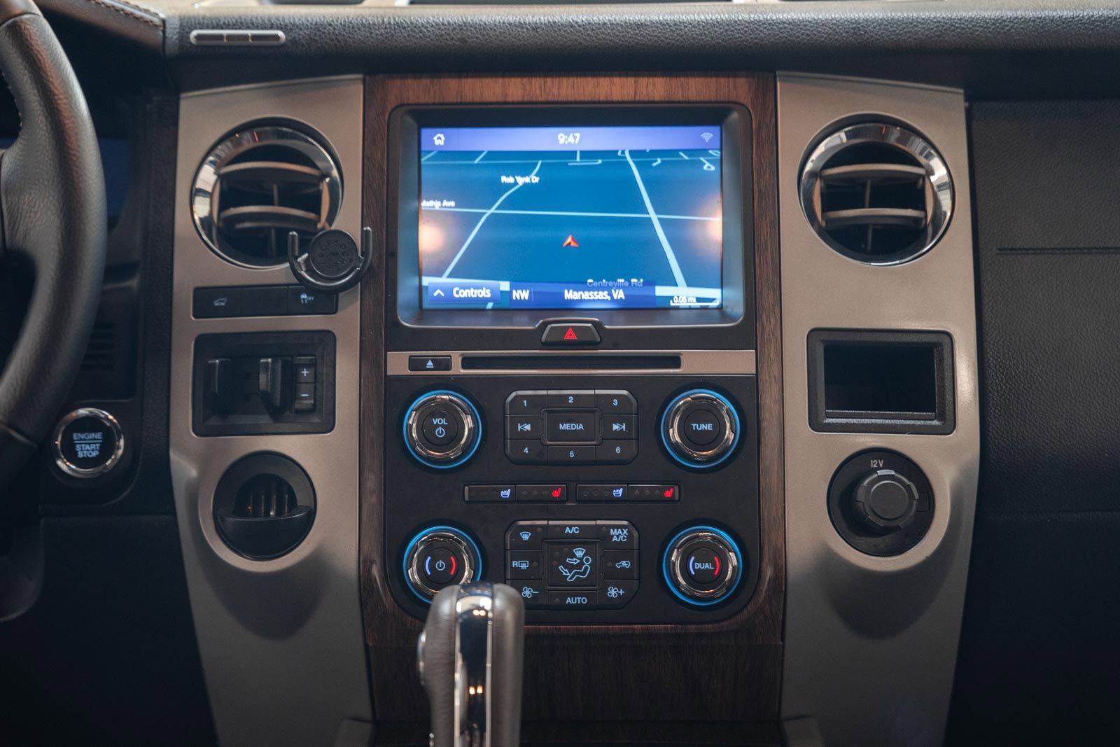 Certified 2017 Ford Expedition King Ranch RWD image 26