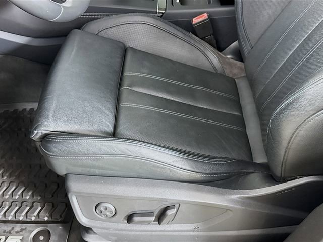 Used 2018 Audi SQ5 Premium Plus w/ S Sport Package image 21