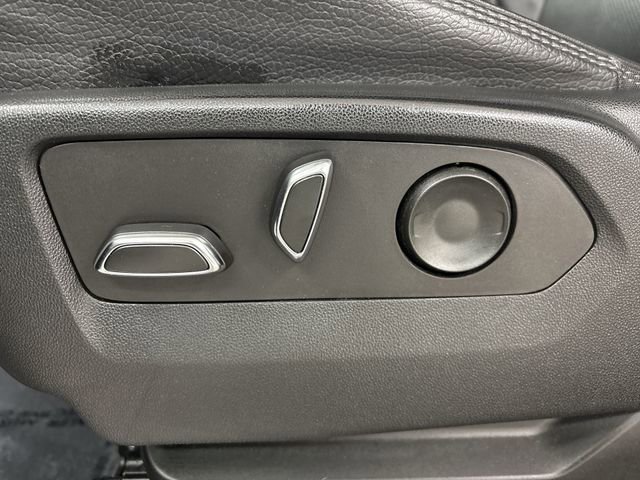 Used 2022 GMC Yukon Denali w/ Max Trailering Package image 4