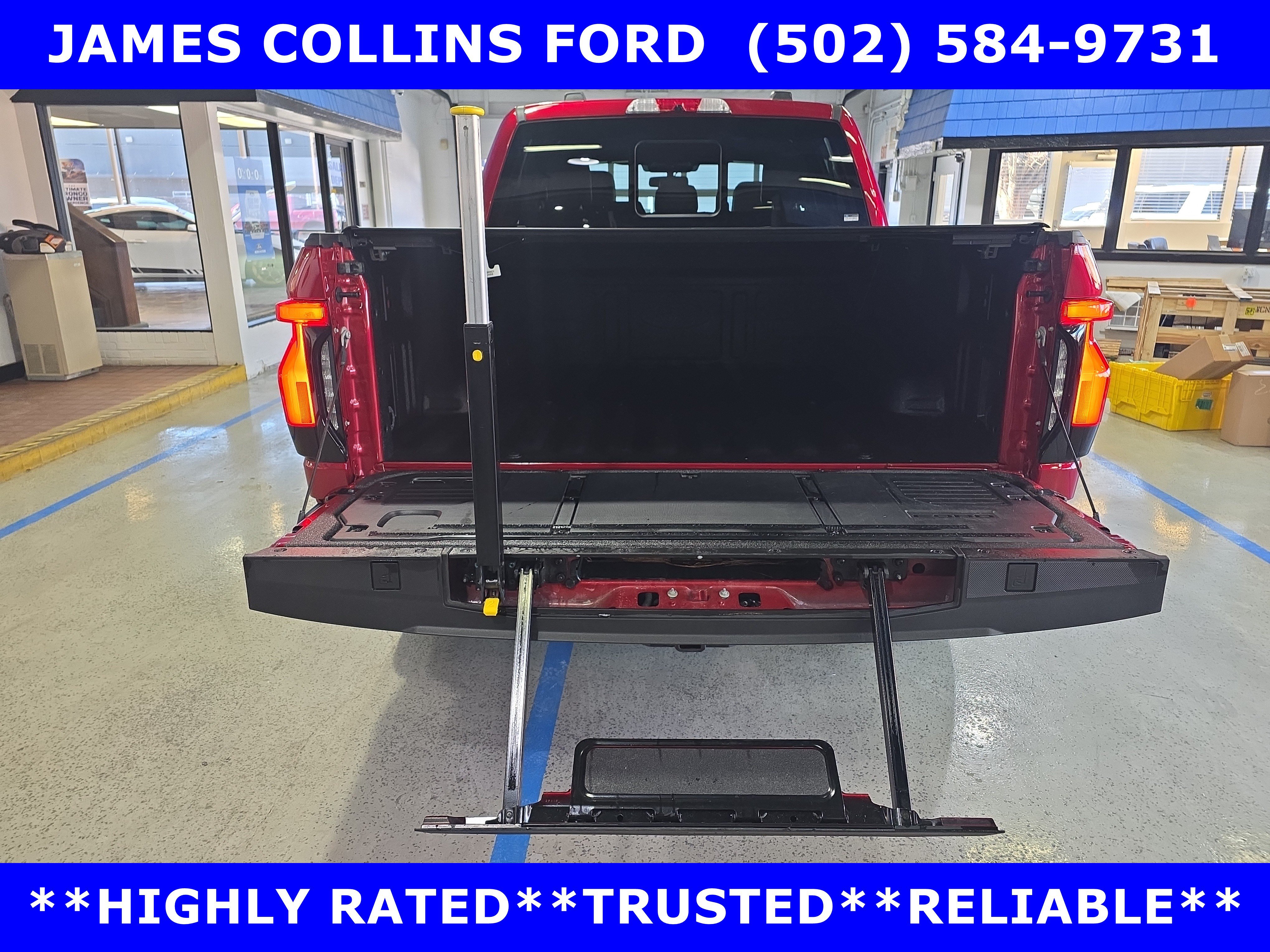 Certified 2025 Ford F150 Lightning Lariat AWD/4WD image 8