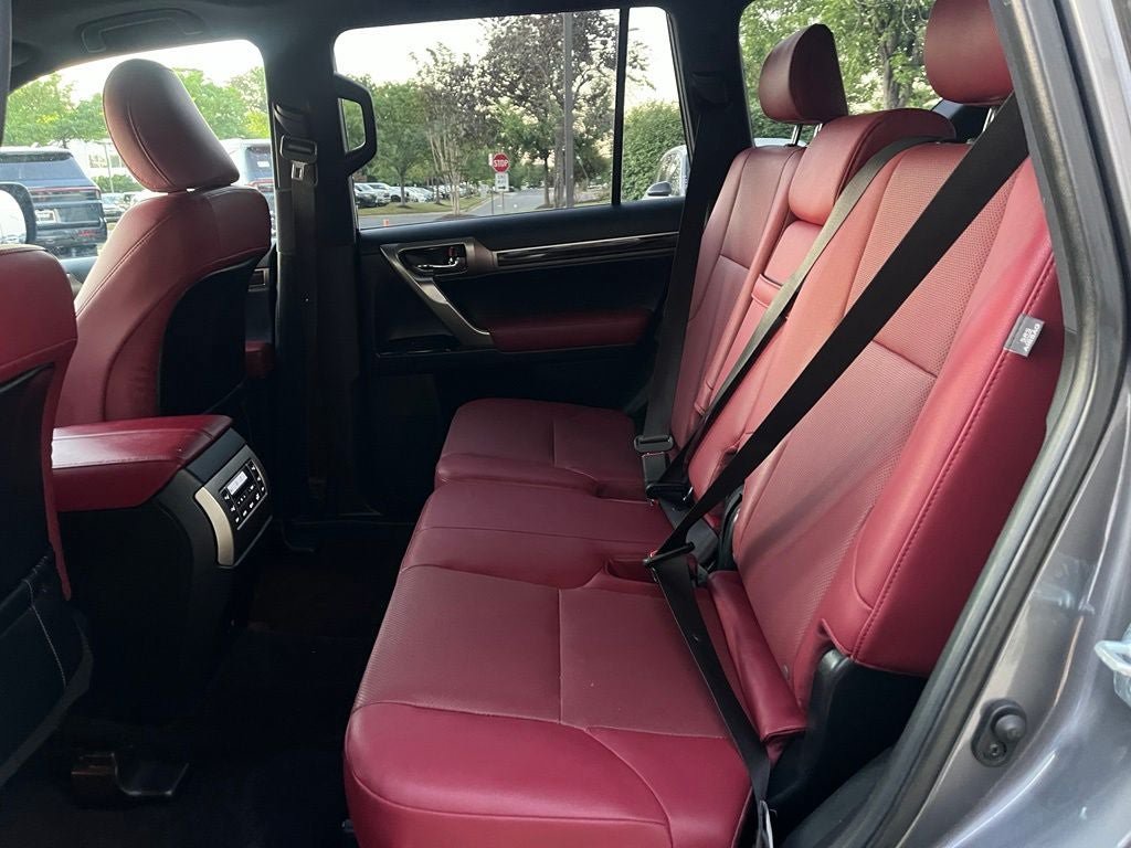 Used 2021 Lexus GX 460 Premium w/ Premium Package AWD/4WD image 13