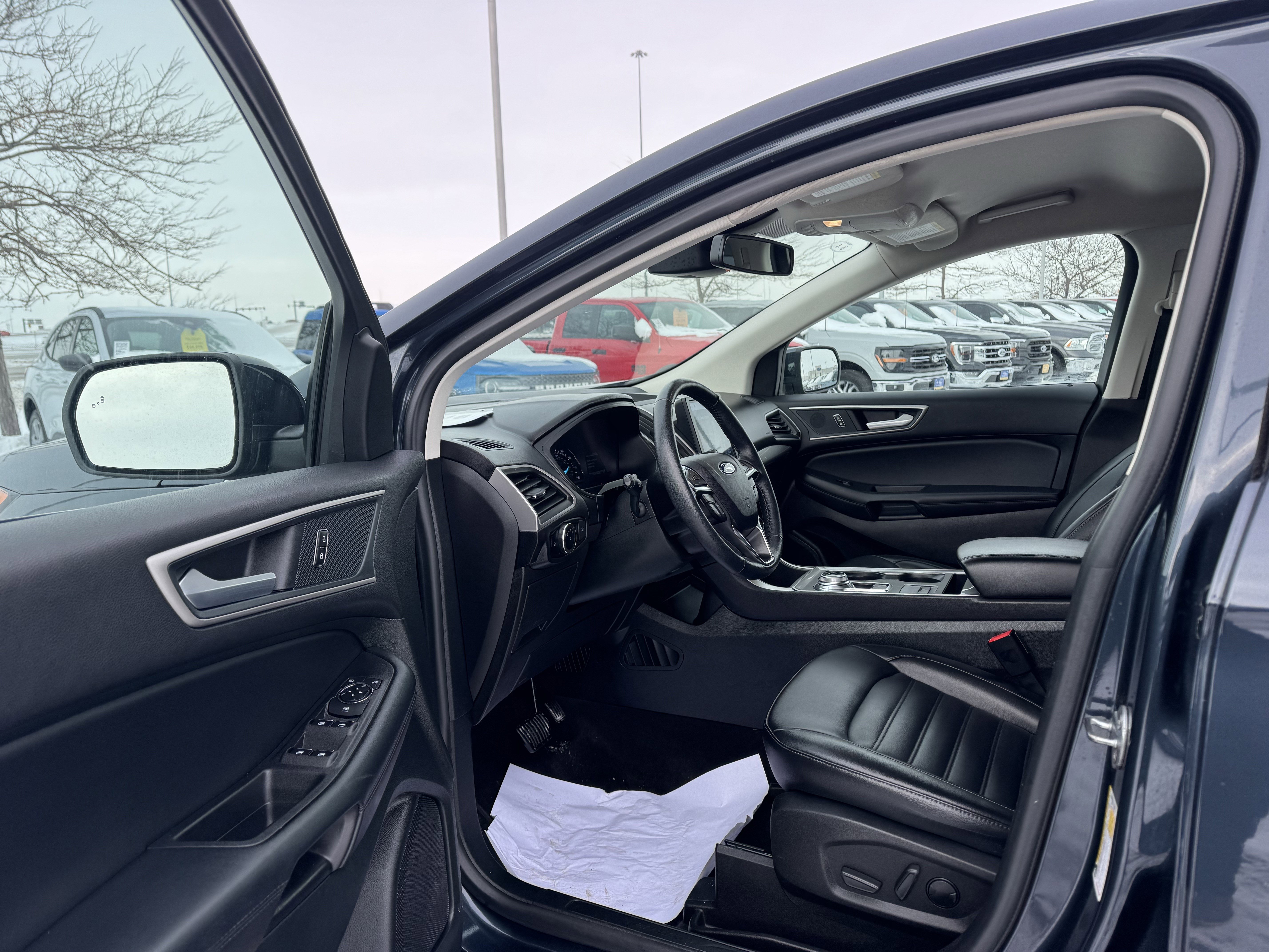 Certified 2024 Ford Edge SEL image 22
