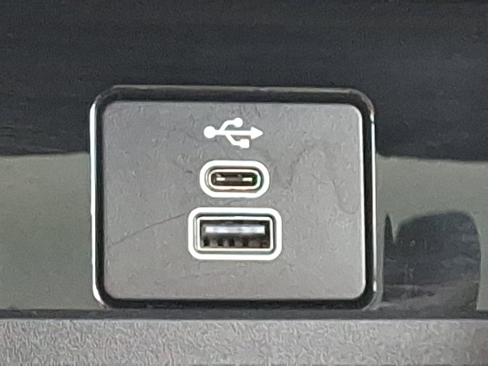 Certified 2025 Ford Mustang Mach-E GT AWD/4WD image 23