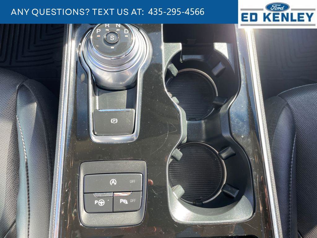 Certified 2020 Ford Edge Titanium w/ Equipment Group 301A AWD/4WD image 14