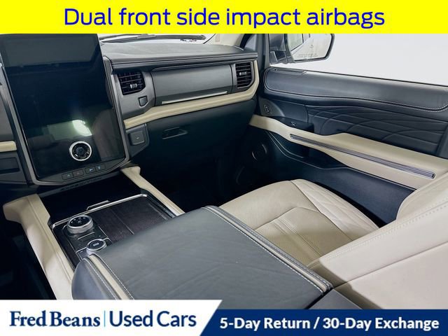 Certified 2022 Ford Expedition Platinum image 32