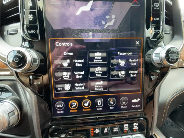 Used 2020 RAM 1500 Limited AWD/4WD image 24