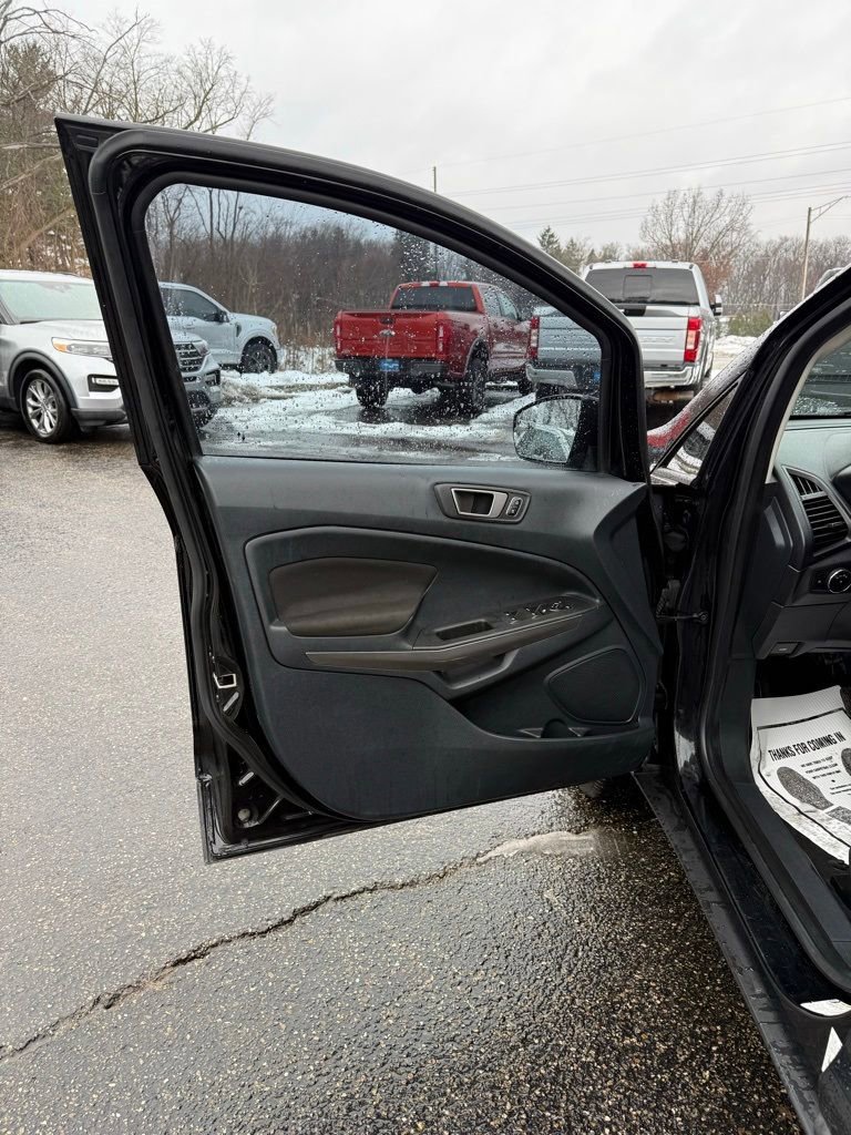 Certified 2020 Ford EcoSport SE image 19
