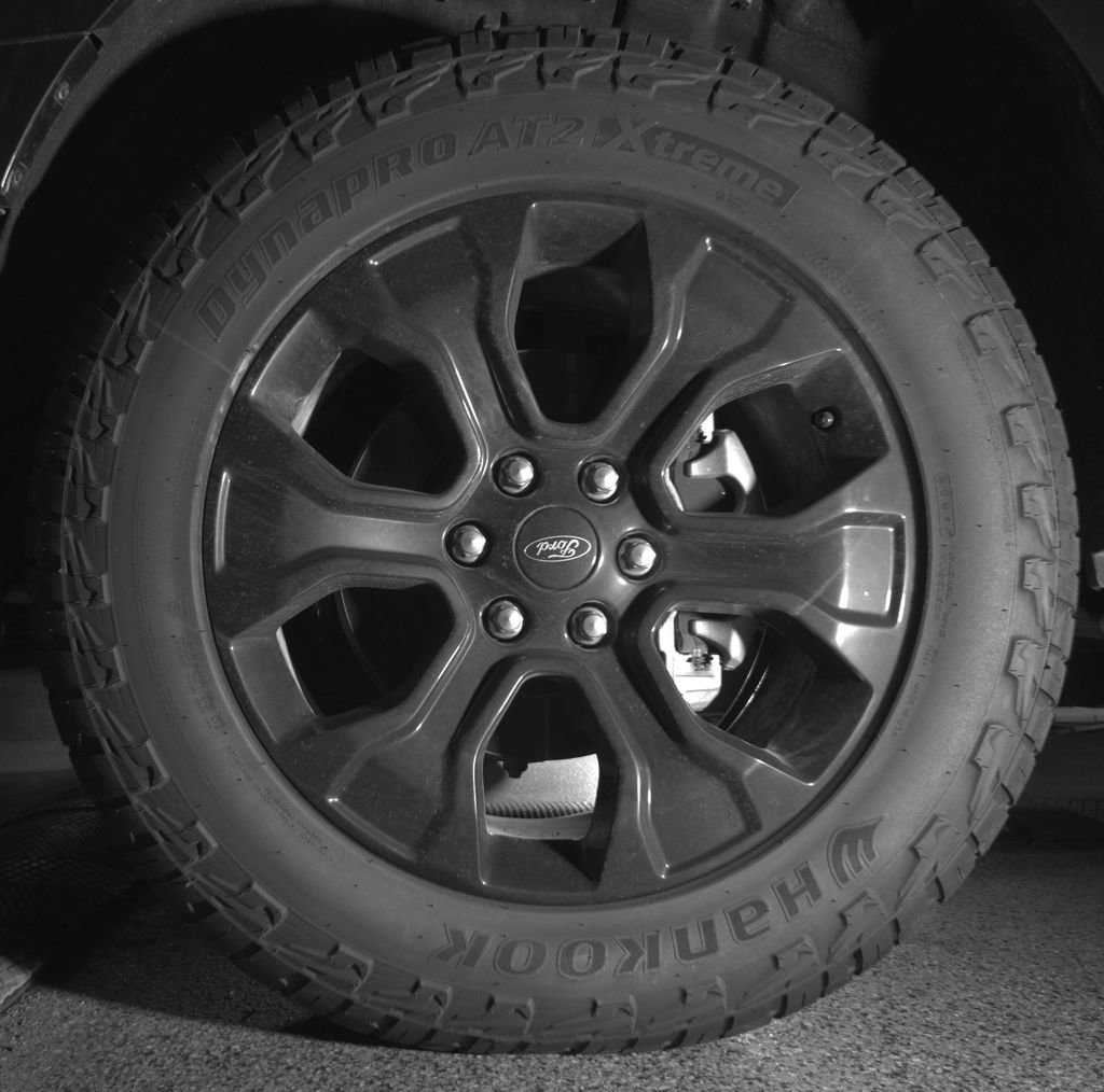 Certified 2023 Ford F150 Platinum w/ Equipment Group 701A High AWD/4WD image 13