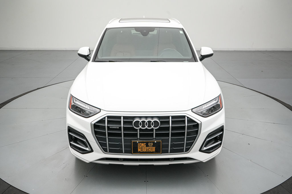 Used 2023 Audi Q5 2.0T Premium w/ Convenience Package AWD/4WD image 9