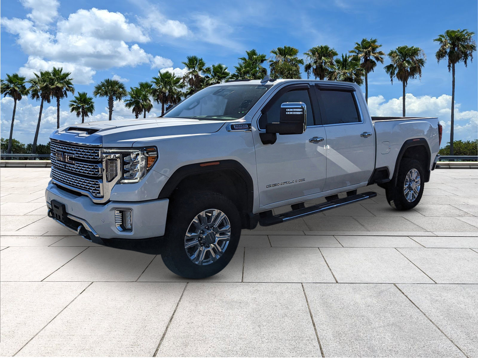 Used 2022 GMC Sierra 2500 Denali image 4