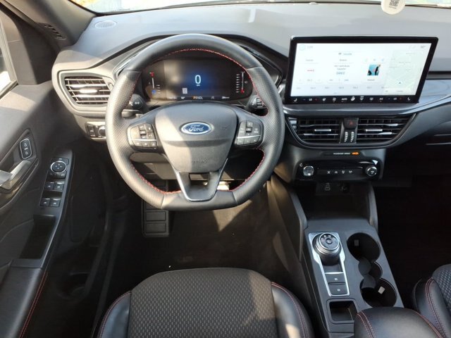 Certified 2024 Ford Escape ST-Line w/ Tech Pack #1 AWD/4WD image 5