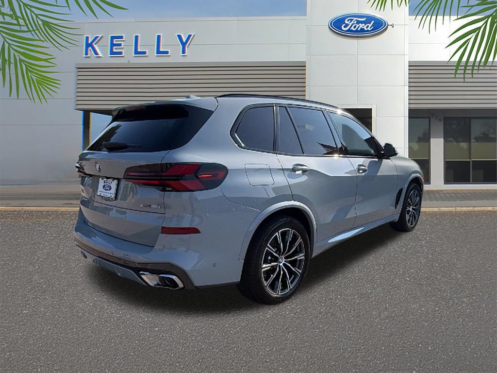 Used 2025 BMW X5 xDrive40i w/ M Sport Package AWD/4WD image 5