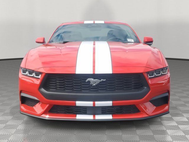 Certified 2024 Ford Mustang Coupe RWD image 2