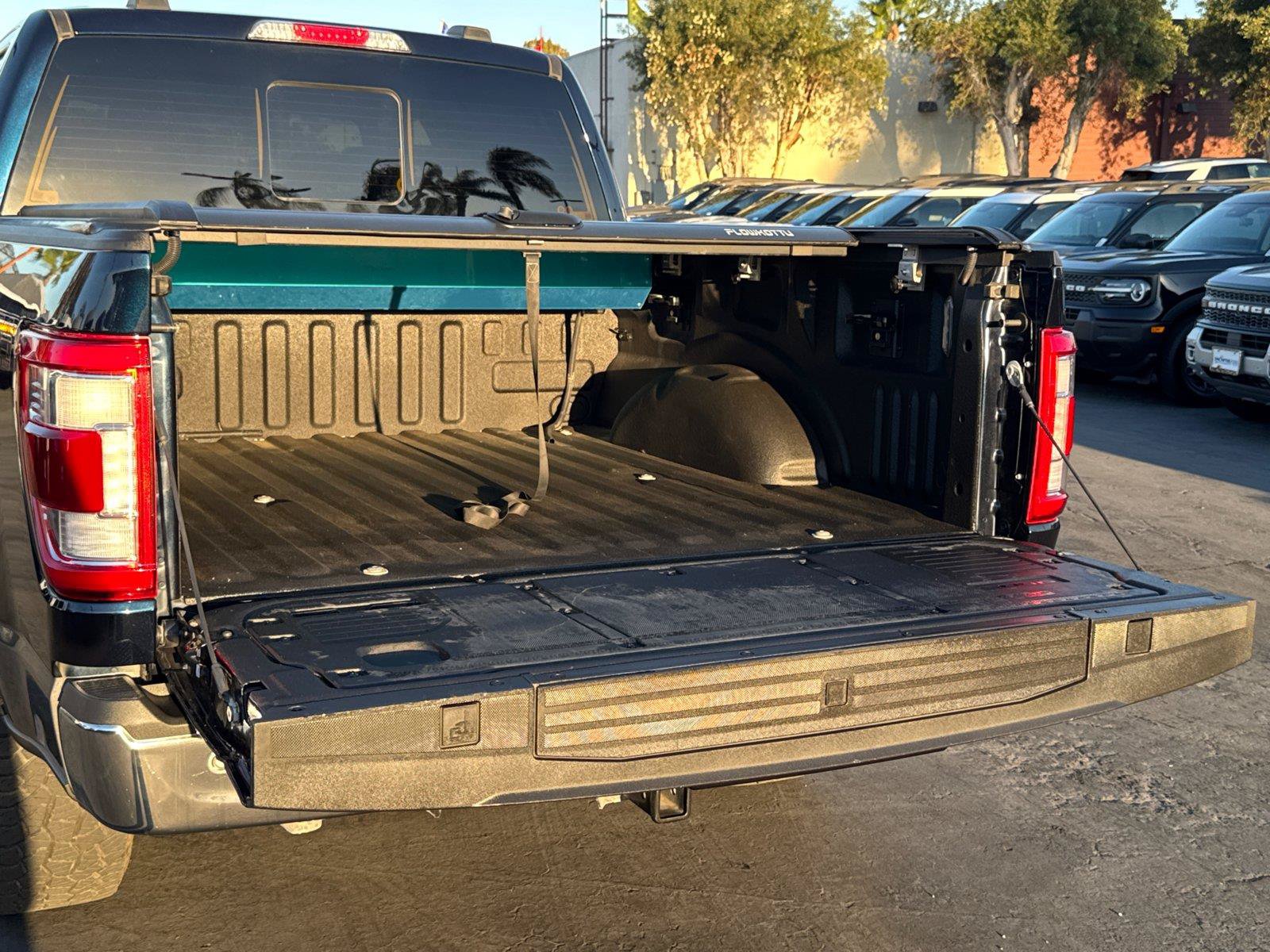 Certified 2023 Ford F150 Lariat w/ Trailer Tow Package AWD/4WD image 12