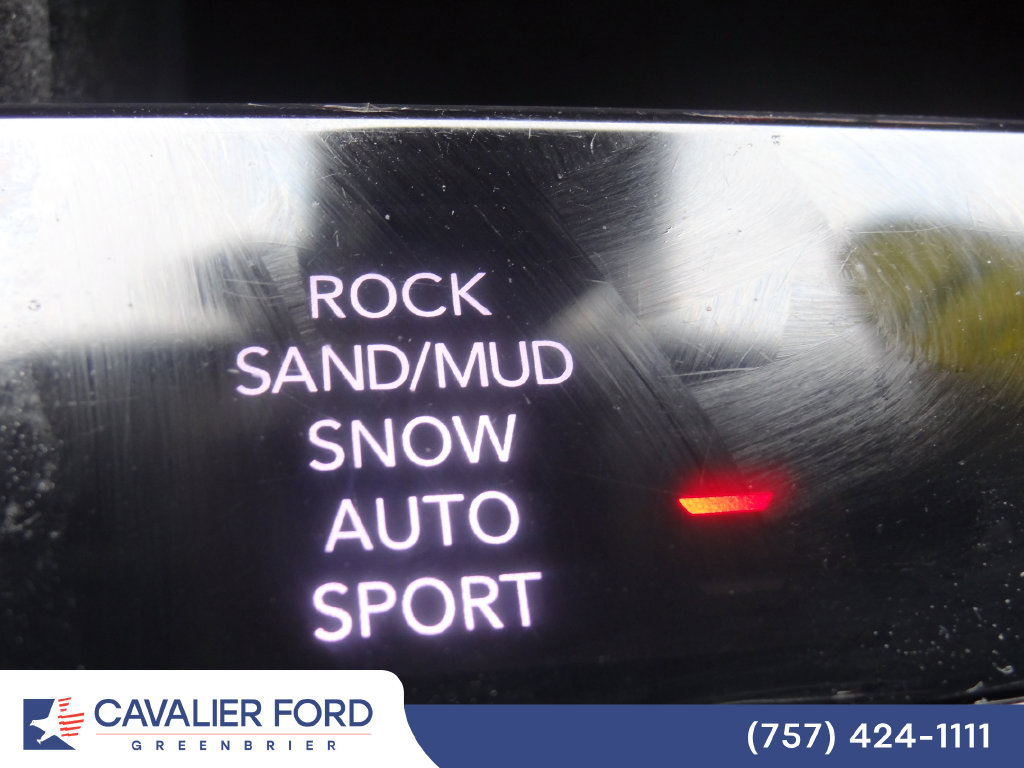 Used 2021 Jeep Grand Cherokee L Overland w/ Luxury Tech Group IV AWD/4WD image 40