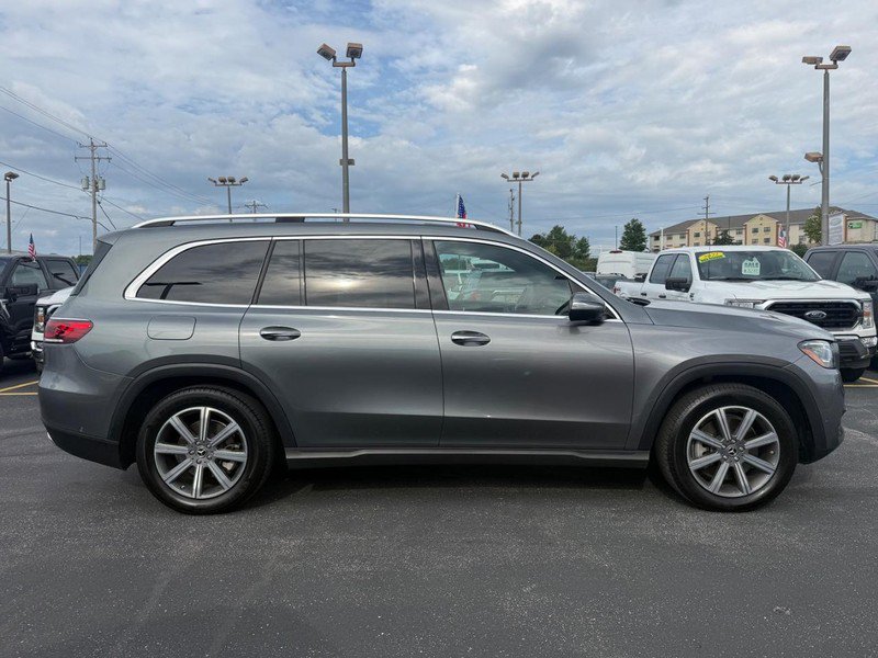 Used 2020 Mercedes-Benz GLS 450 4MATIC image 2