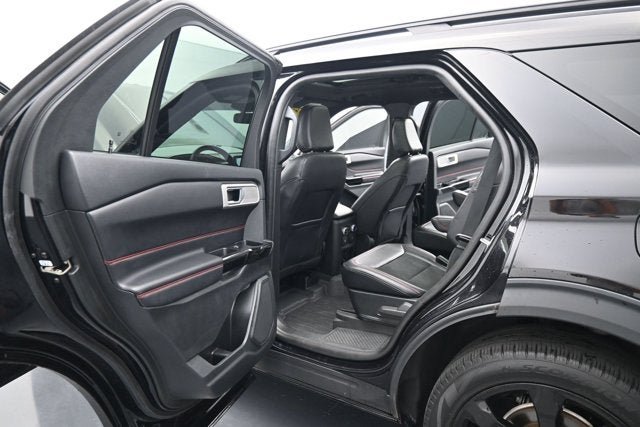 Certified 2023 Ford Explorer ST-Line w/ Class IV Trailer Tow Package AWD/4WD image 17