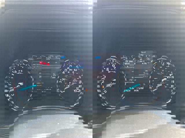 Certified 2022 Ford F250 Lariat w/ Tremor Off-Road Package image 16