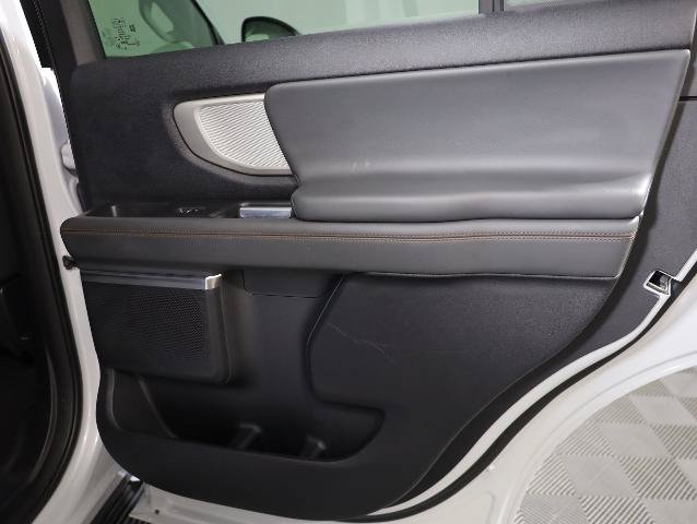 Certified 2025 Ford Expedition Active AWD/4WD image 27