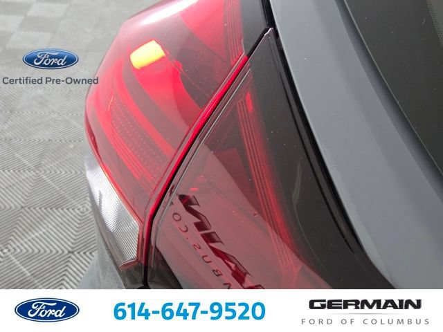 Used 2023 Nissan Kicks SR w/ Interior Electronics Package FWD image 15