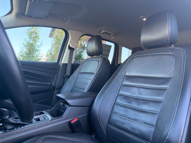 Certified 2019 Ford Escape Titanium AWD/4WD image 11