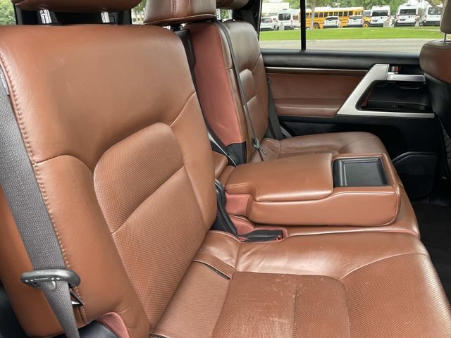 Used 2019 Toyota Land Cruiser w/ Carpet Mat Package image 34