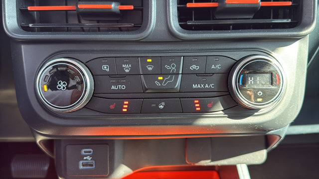 Certified 2022 Ford Maverick XLT w/ XLT Luxury Package image 20