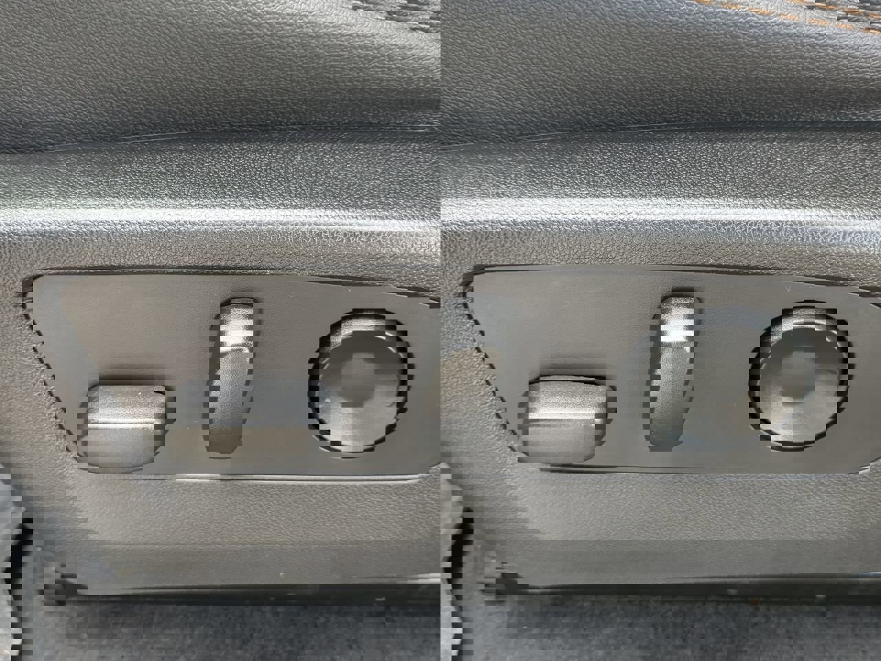 Used 2024 GMC Canyon AT4 w/ AT4 Premium Package image 30