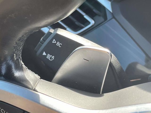 Used 2021 BMW X7 M50i w/ Cold Weather Package AWD/4WD image 32